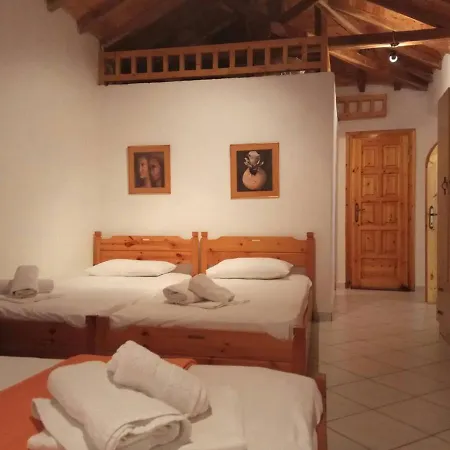 Feriehus Peaceful House In Skiathos!stunning Surroundings!